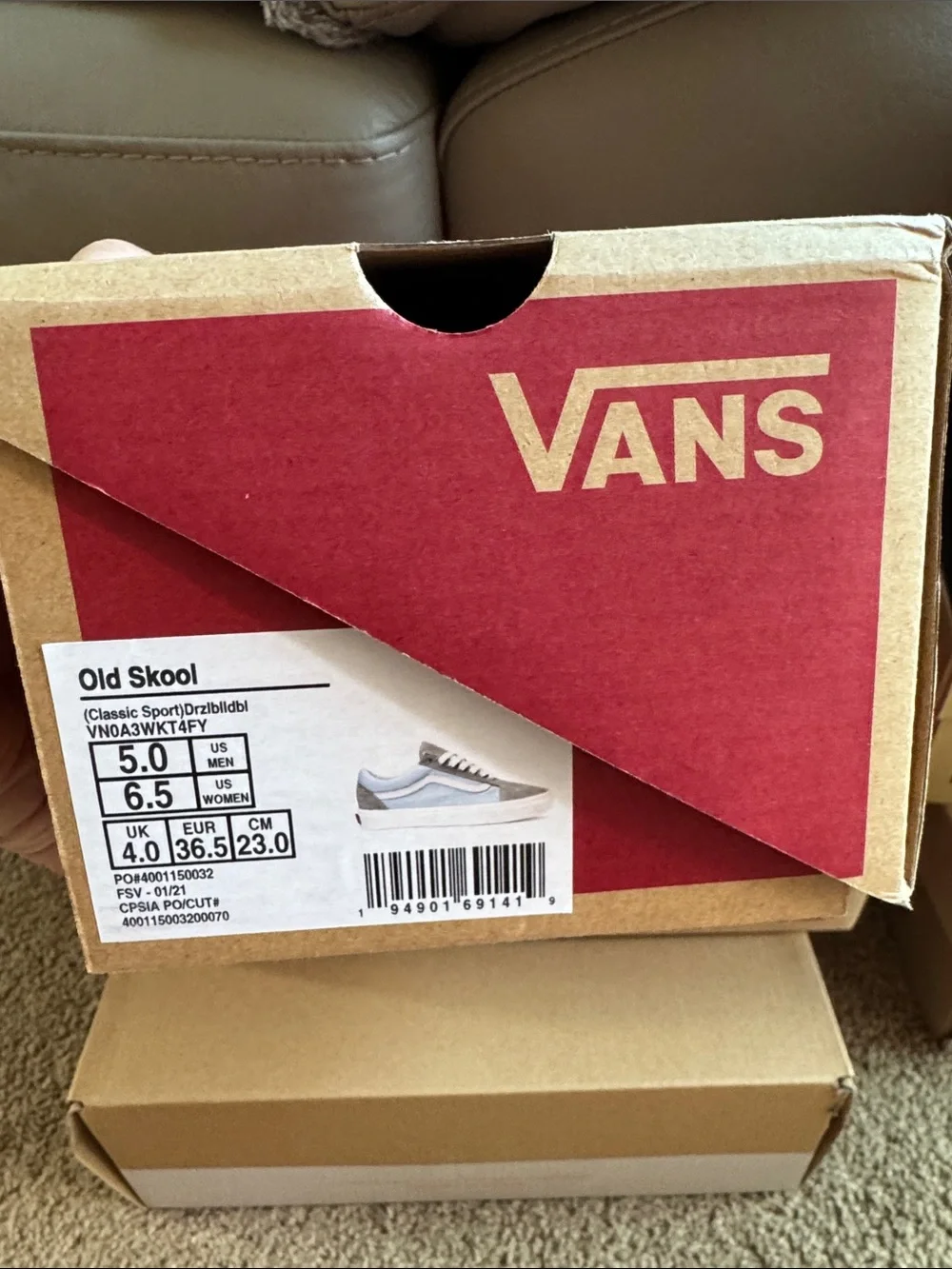 Vans Women’s US 6.5 Old Skool Light Gray & Blue Low-Top Sneakers